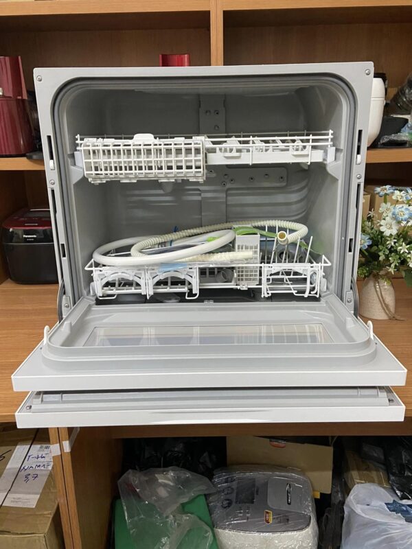 Máy rửa bát Panasonic NP-TH4 rửa 6 bộ, khử trùng-rửa sạch-sấy khô - Ảnh 4