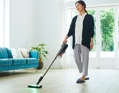 hut-bui-cam-tay-hitachi-PV-BH900K-10 Tổng quan hút bụi cầm tay Hitachi PV-BH900K