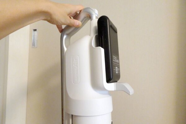 Hút bụi không dây Sharp EC-SR8 thời gian dùng từ 40-90 phút - Ảnh 4