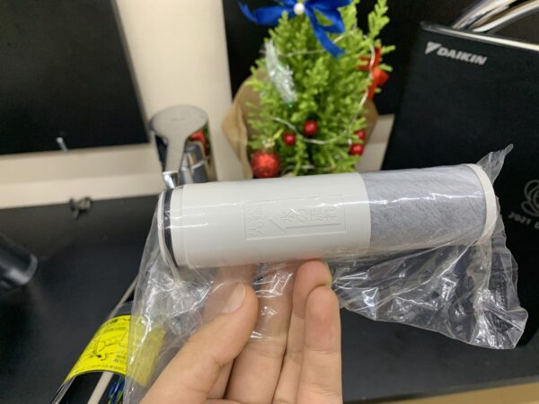 Vòi rửa bát Toto TKS05308J dây rút đầu vòi, tích hợp lõi lọc - Ảnh 5