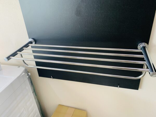 Kệ treo khăn phòng tắm Toto YTS406B 3 móc trên và 1 móc dưới - Ảnh 5