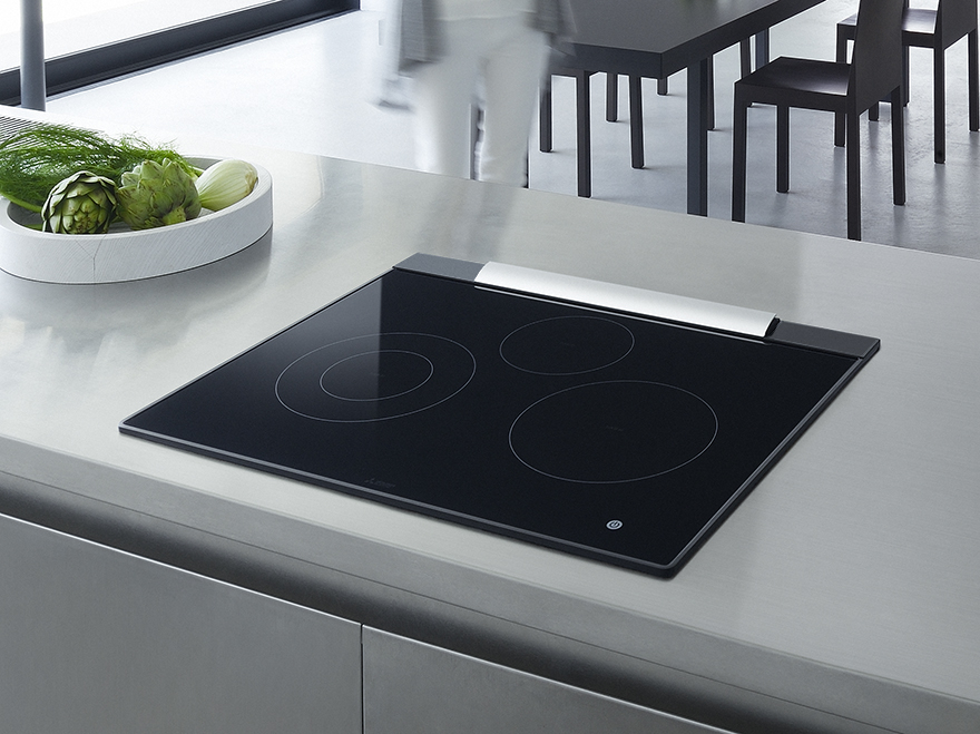 Tổng quan bếp từ Mitsubishi CS-T322BFR