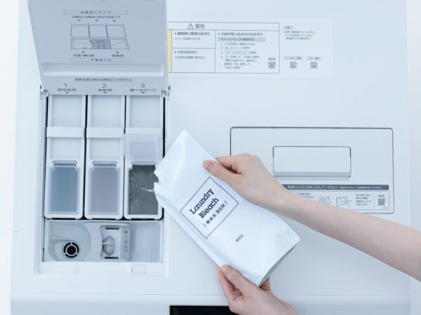 Tự động lấy nước giặt